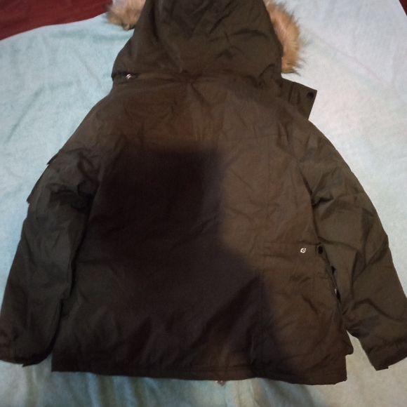 Jacket - Picture 2 of 8